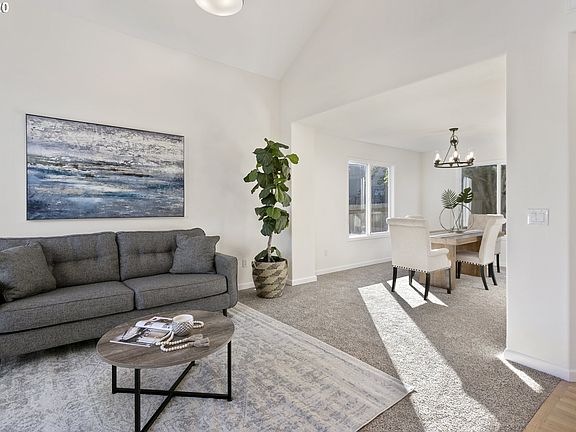 5th image of 10212 NE 82nd Ave