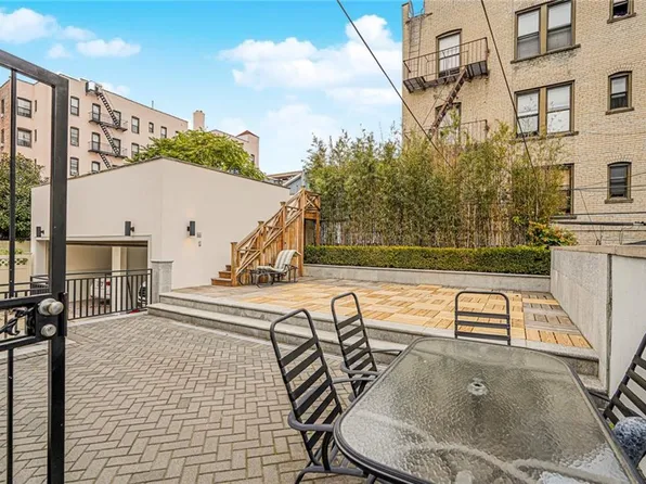 225 73rd Street image 4 of 50