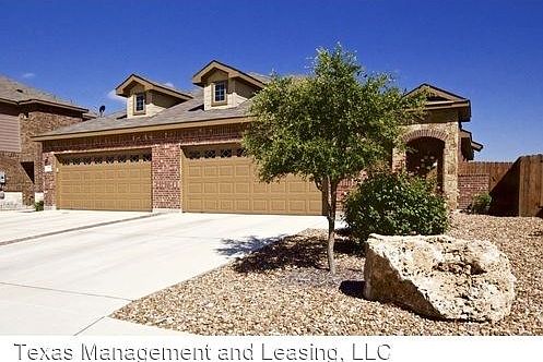 1st image of 203 Hidden Springs Dr