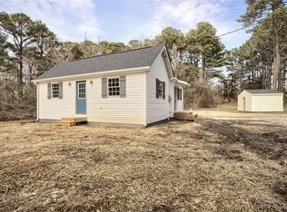 6579 Williams Landing Rd, Hayes, VA 23072