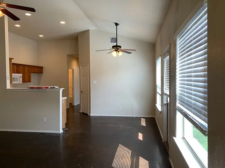 5731 Golf Hts #1 — Photo 4
