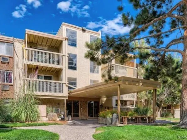 1300 S Parker Road #104, Denver, CO 80231