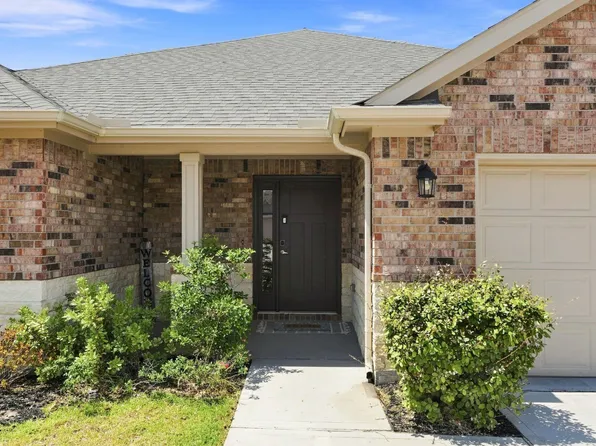 40132 Spyglass Hill Dr, Cleveland, TX 77327