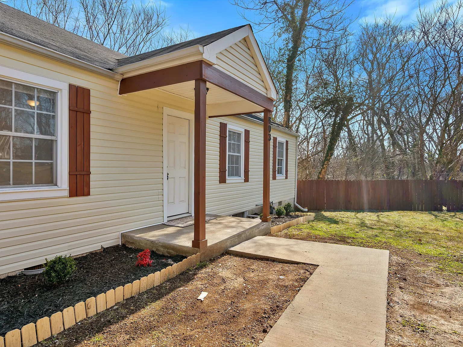 2 bed, 1.0 bath, 853 sqft, $1,950 — Photo 4