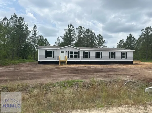 370 Preston Pl NE, Ludowici, GA 31316