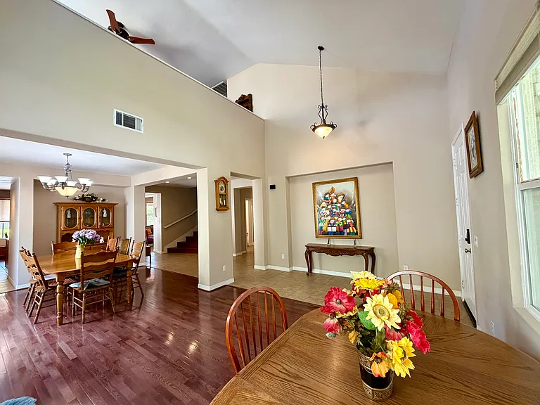 43130 Calle Camellia — Photo 5