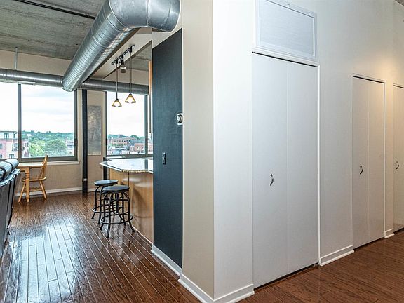 4th image of 315 2nd St APT 506