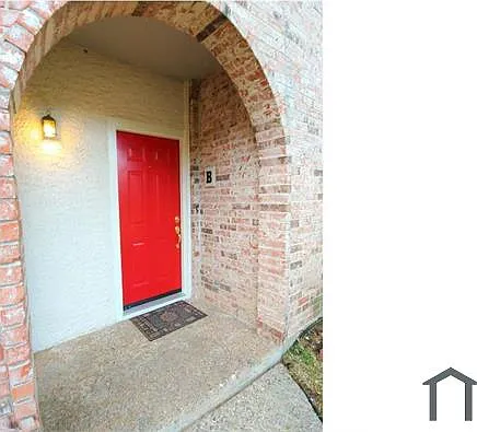 3 bed, 1886 sqft, $2,560 — Photo 3