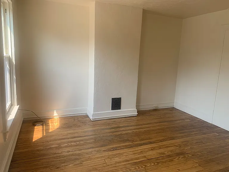 335 E Philadelphia St #2 — Photo 18