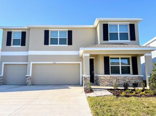 2303 Warren Acres Blvd, Wesley Chapel, FL 33543