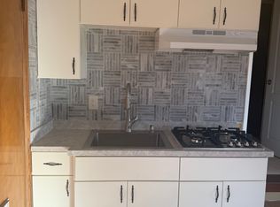 2105 E Del Cerro Ave, West Covina, CA 91791