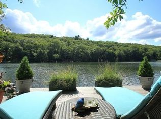 125 Skyline Lakes Dr, Ringwood, NJ 07456