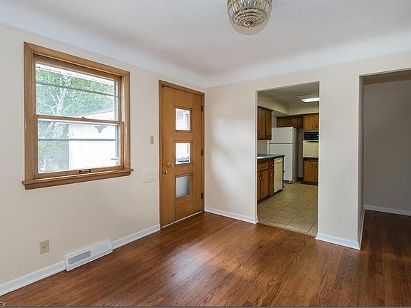 4th image of 5698 Allendale Dr