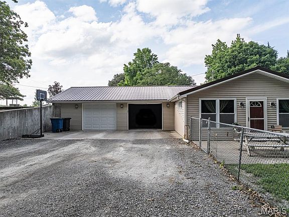 3rd image of 4708 Rockcastle Rd
