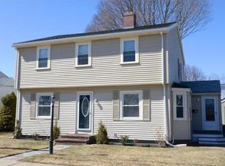 12 Riverbank Rd, Salem, MA 01970