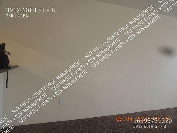 4th image of 3912 60th St Unit 8
