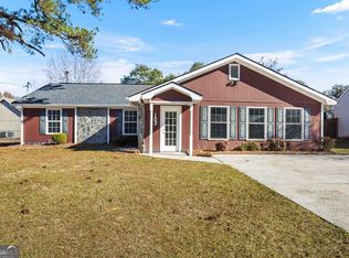 102 Buckskin Dr, Warner Robins, GA 31088