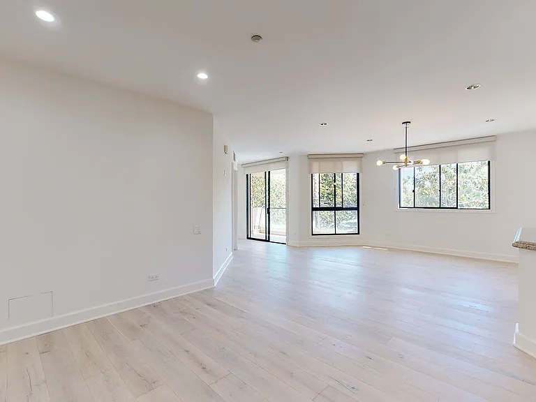 701 Ocean Ave #311 — Photo 6