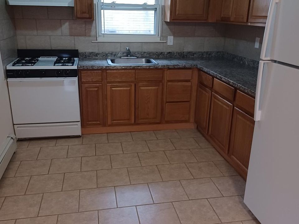 2nd image of 128 Pierre Ave APT 87