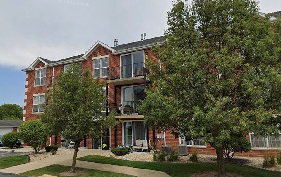 1st image of 9810 Liberty Cir Unit 1E