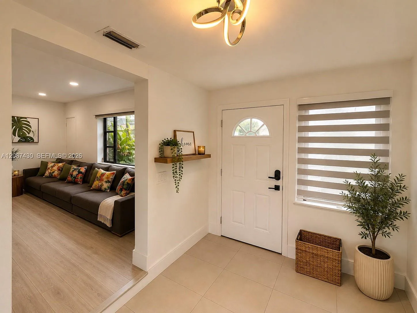 3 bed, 2.0 bath, $3,250 — Photo 2