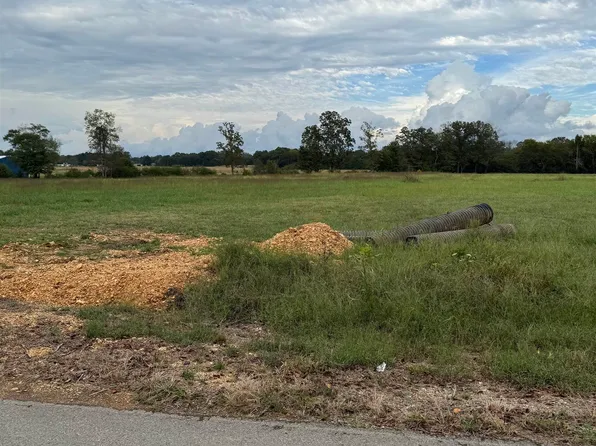 225 County Road 144, Killen, AL 35645