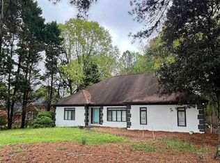 242 N River Dr SW, Lilburn, GA 30047