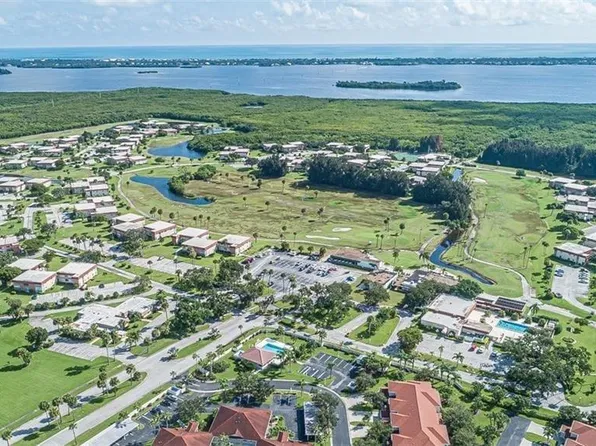 106 Spring Lake Court #201, Vero Beach, FL 32962