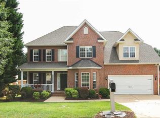 14 Hoptree Dr, Greer, SC 29650