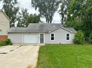 27124 113th St, Trevor, WI 53179