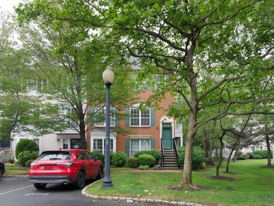 11 Crabapple Ct, Jersey City, NJ, 07305
