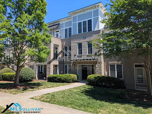 501 Finsbury St #204-1 Photo 1