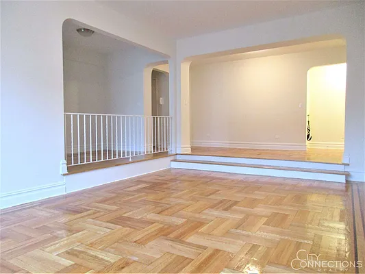 Rented by City Connections Realty | media 20