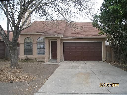 1st image of 3080 Beacon Field Dr