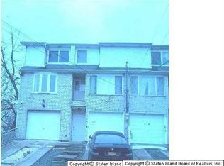28 Mapleton Ave, Staten Island, NY 10306