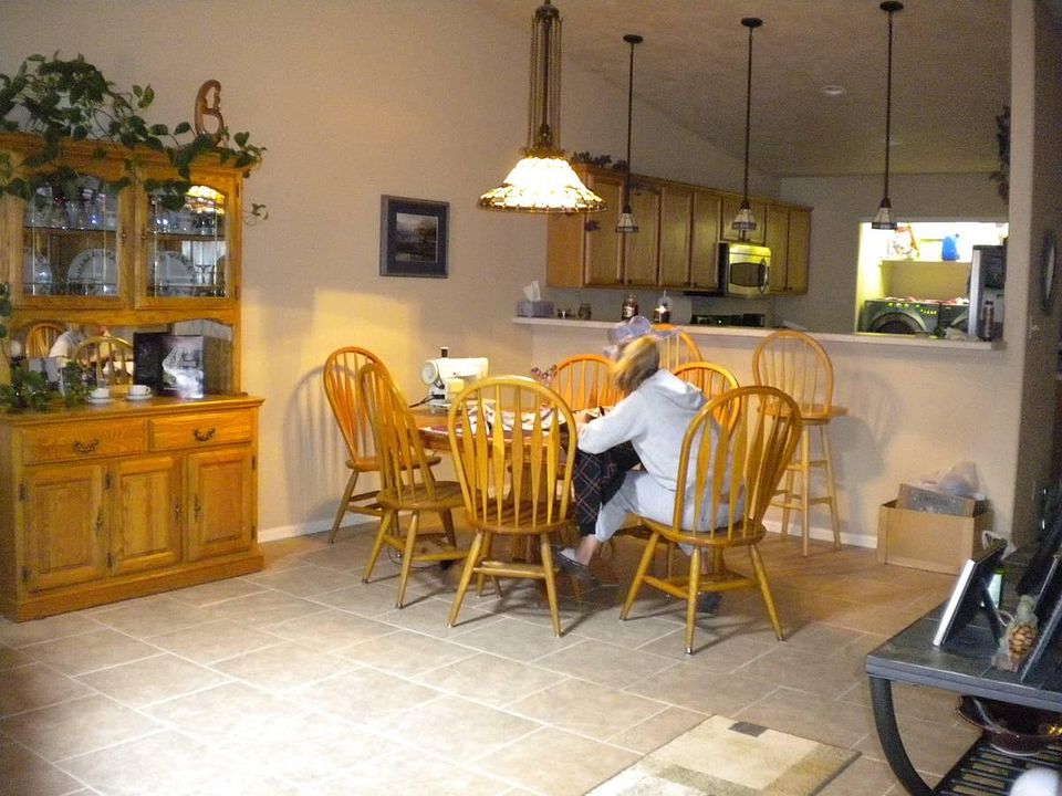 2nd image of 1101 Park Ridge Ct