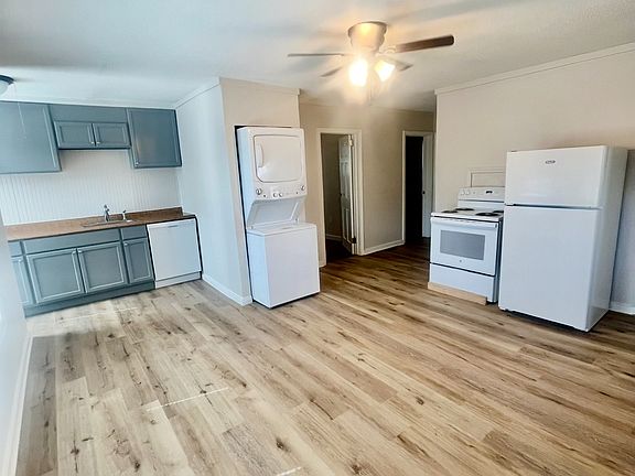 3rd image of 42-44 Gershom Ave #3