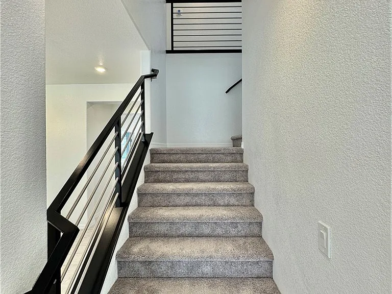 5772 Yellow House St — Photo 31