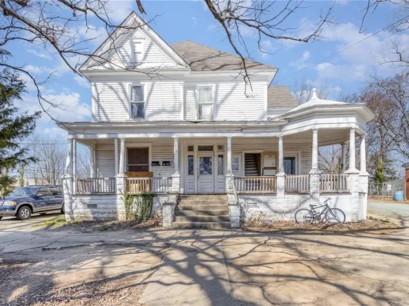 616 N Mebane St, Burlington, NC 27217