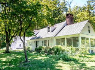 40 W Hurley Rd, Woodstock, NY 12498