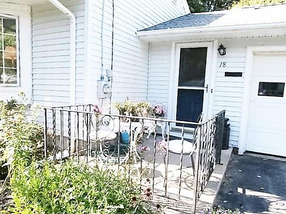 5th image of 18 Meadow Wood Dr