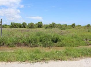 1412 Mabry St #509, Gilchrist, TX 77617