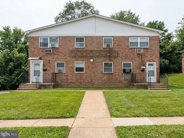 10722 Gifford St, Philadelphia, PA 19116