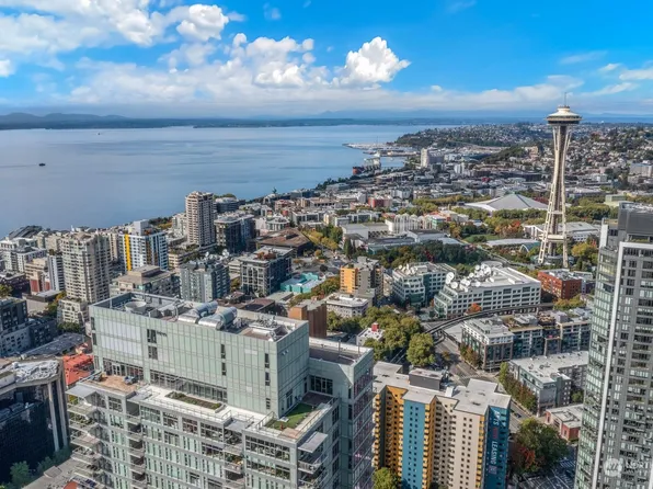 583 Battery Street #2807, Seattle, WA 98121