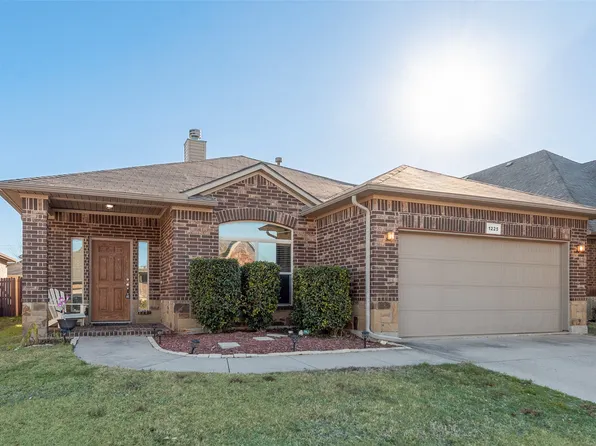 1225 Goodland Ter, Fort Worth, TX 76179
