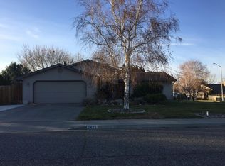 2423 Mark Ct, Richland, WA 99352