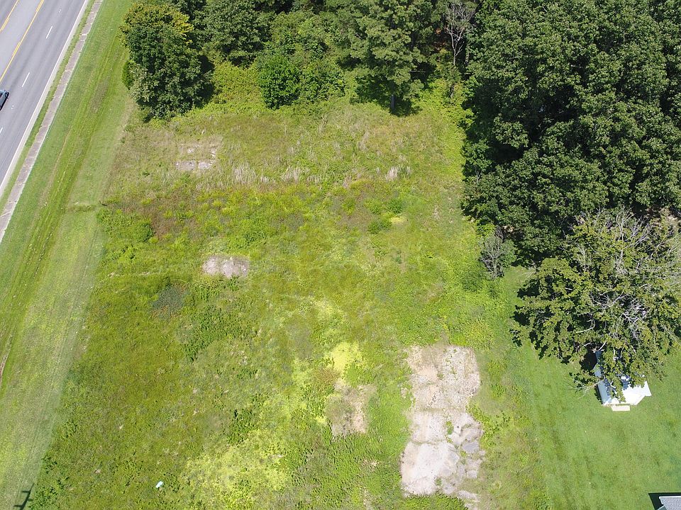 1st image of 3234 Estes Ln