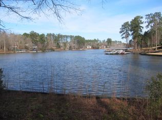 1011 Osprey Ln, Greensboro, GA 30642