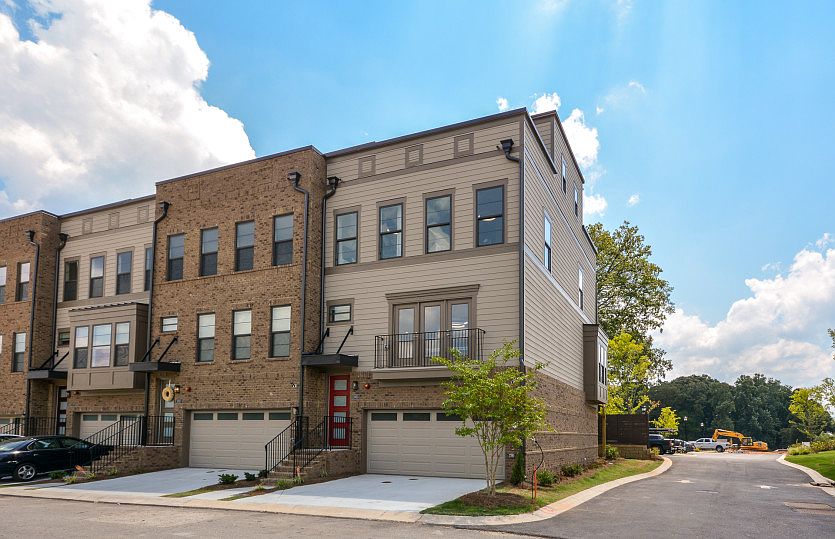Lot 50 Exterior
