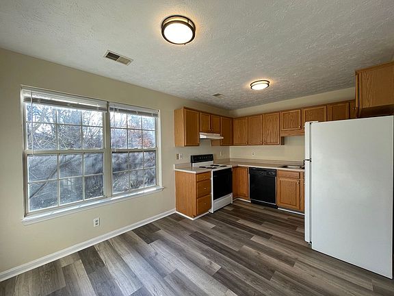 5th image of 2822 Hanna Pl